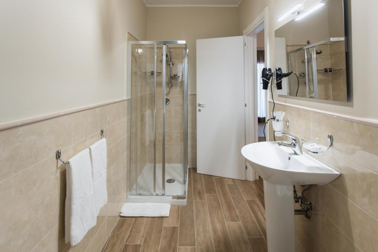 Oasi Perla Del Mare Rooms Ачи Костелло Экстерьер фото