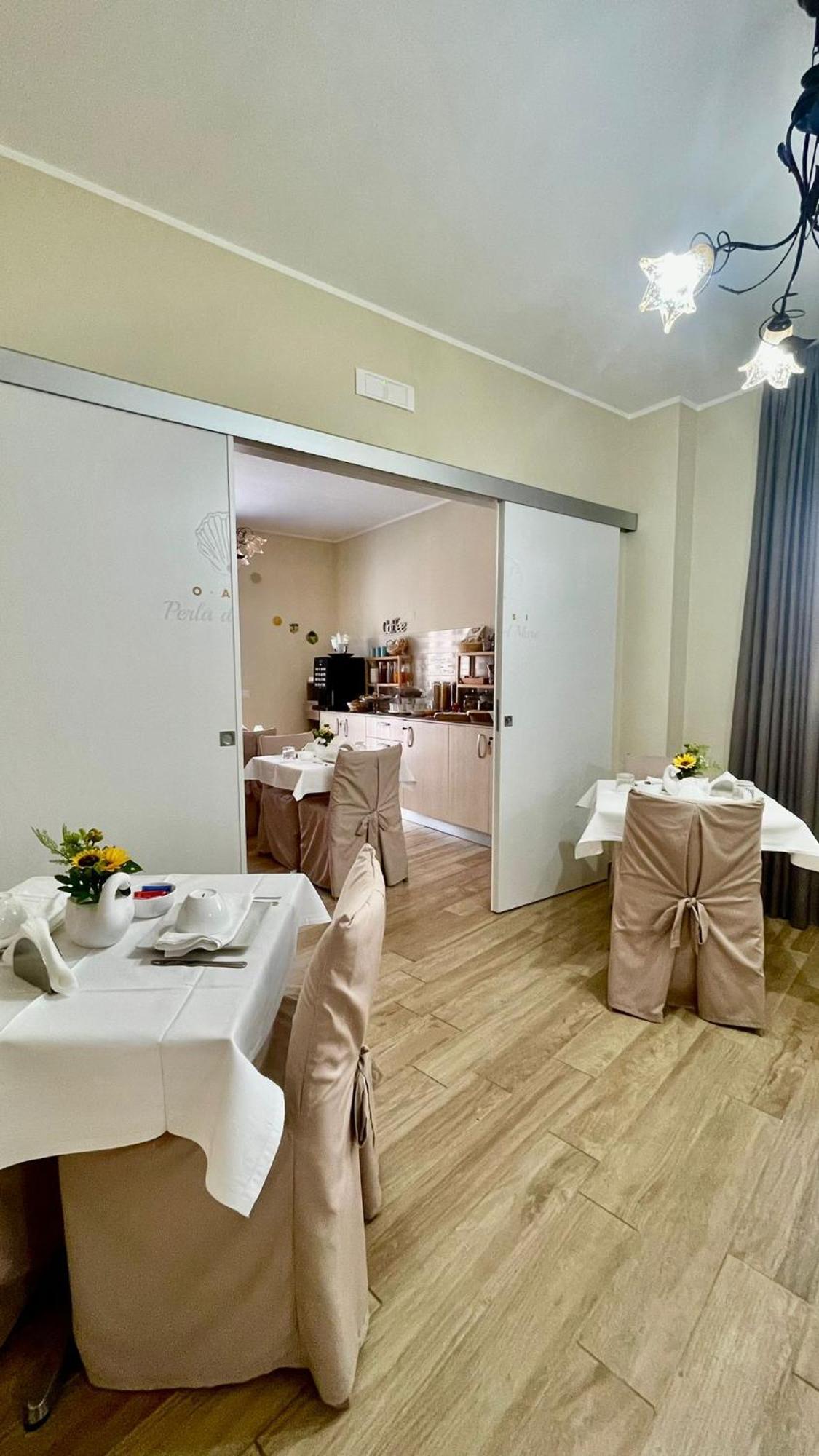 Oasi Perla Del Mare Rooms Ачи Костелло Экстерьер фото